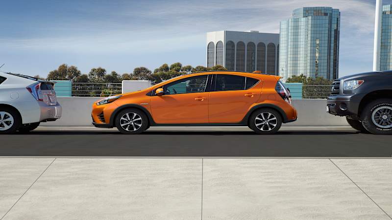 2018 Toyota Prius C Quick Spin Review | My favorite Prius